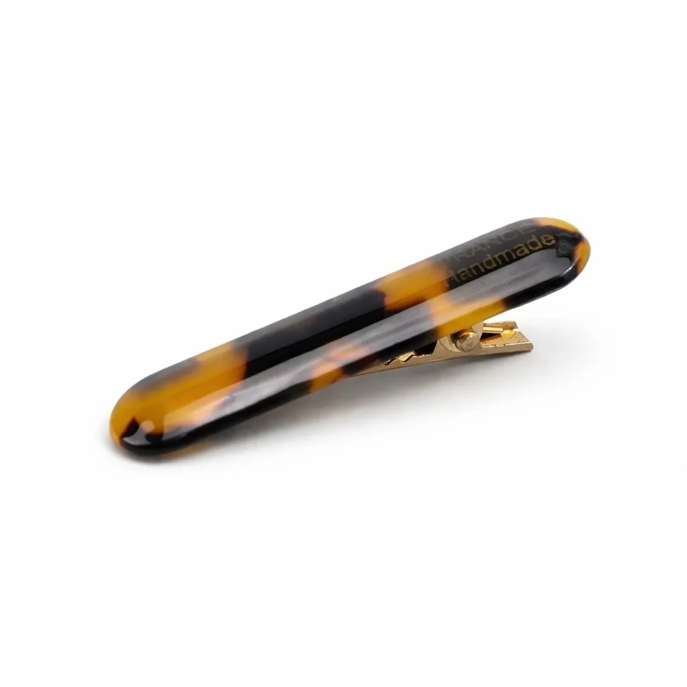 Turtoise Shell Hair Clip ( 1700)